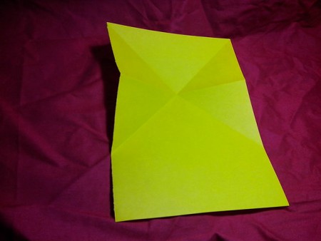 5-Girare il foglio e piegare le linee -->